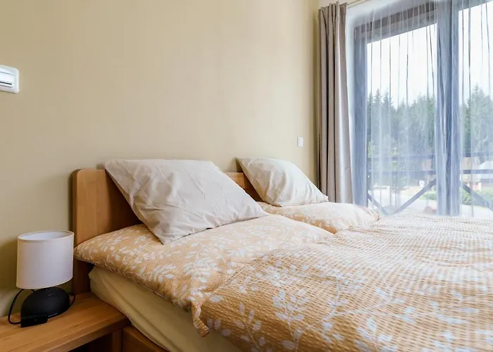 Nela By Mountain Ways Loucna pod Klinovcem