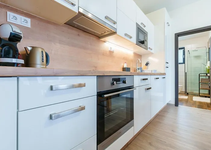 Nela By Mountain Ways 公寓 *